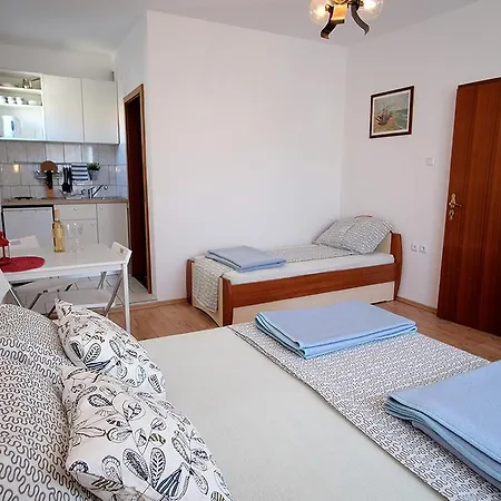 Studio Apartments Shanti Zadar Room photo