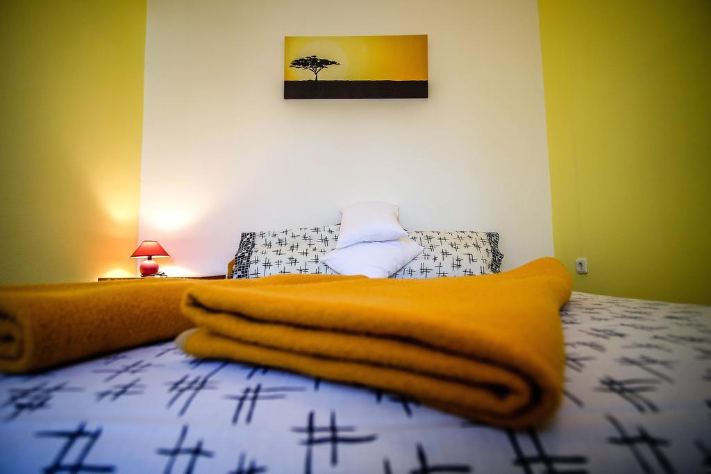 Shanti Apartment *